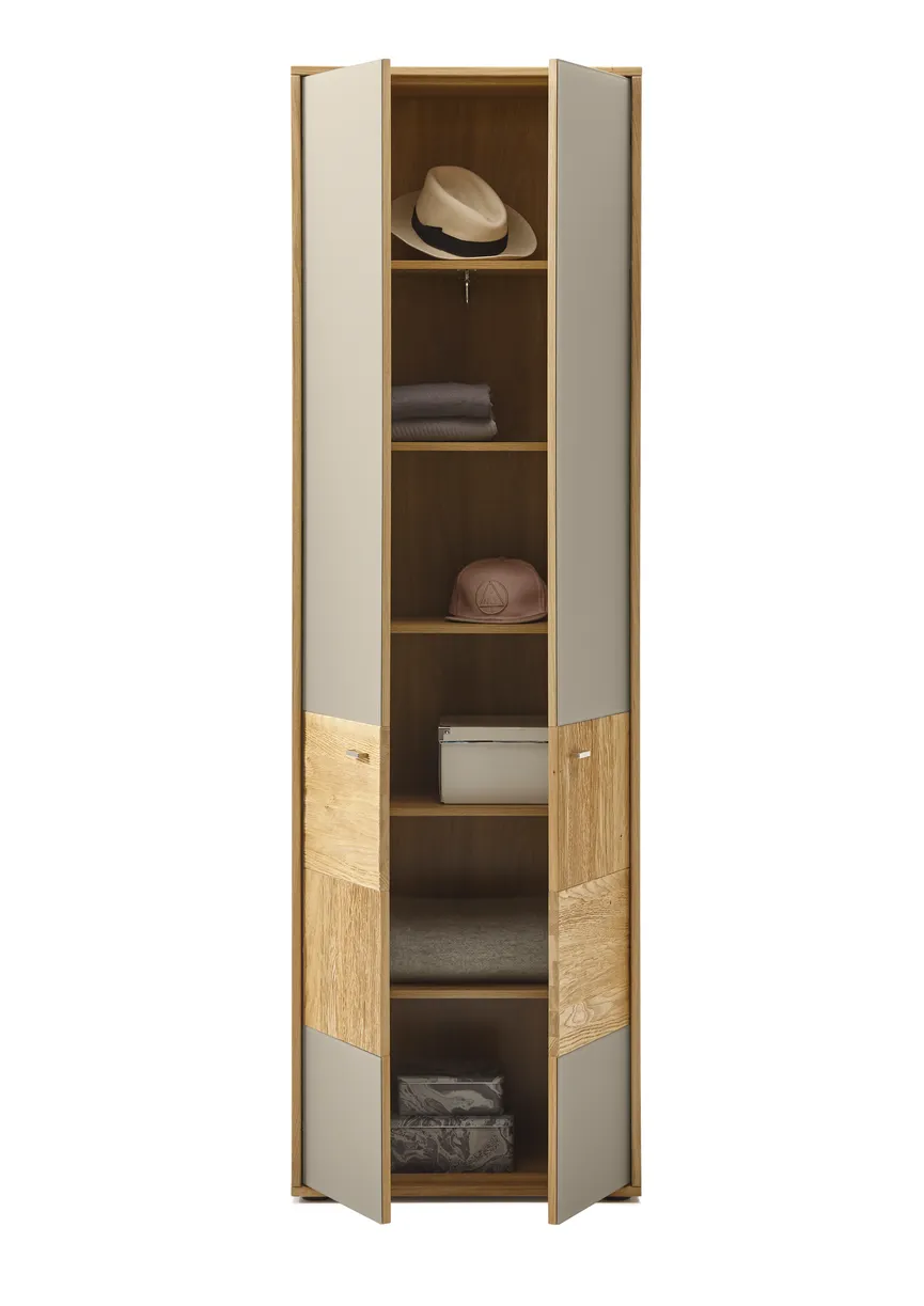 Garderobenschrank detail