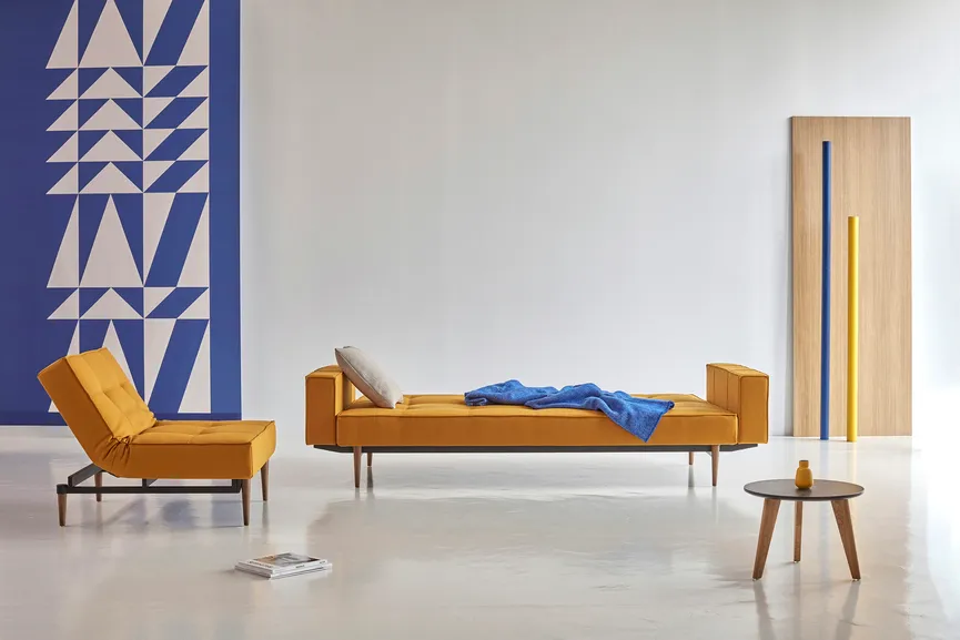 Sofa+AL Styletto dunkel detail