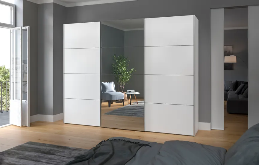 Schwebetürenschrank milieu