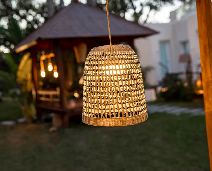 Außenpendelleuchte "Positano" milieu