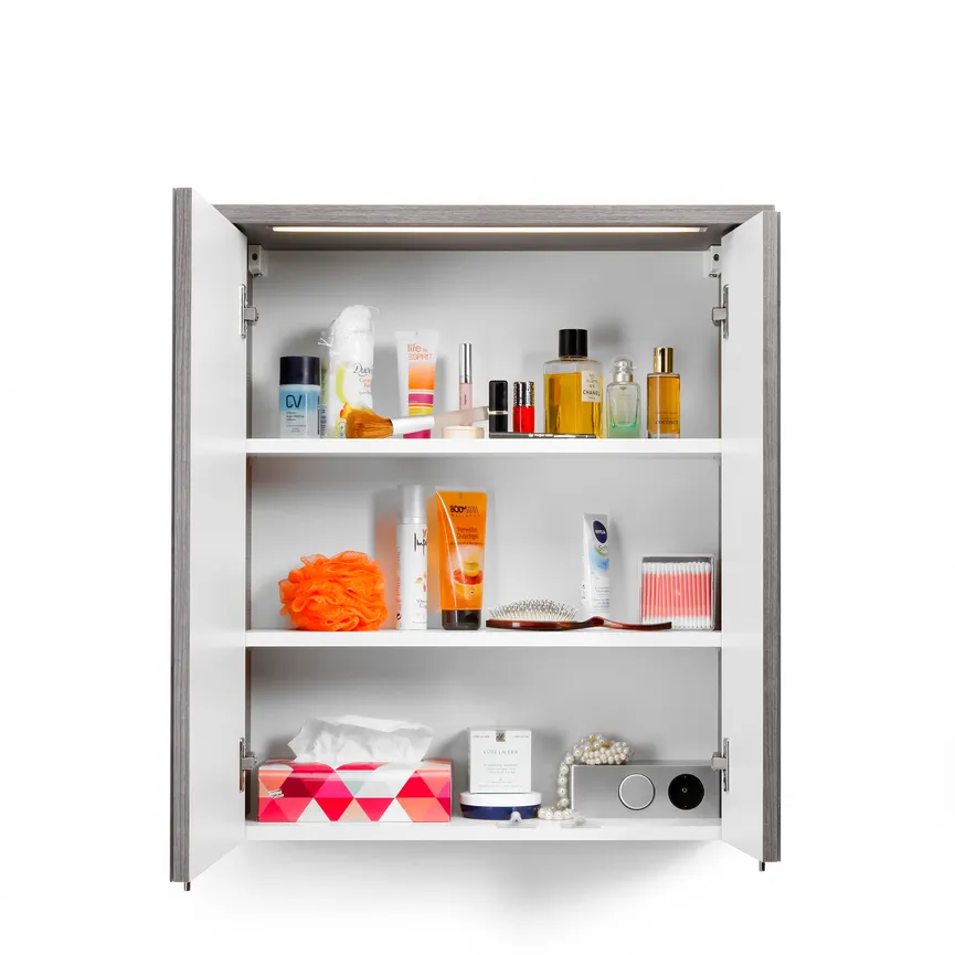 *Spiegelschrank Cesa I detail