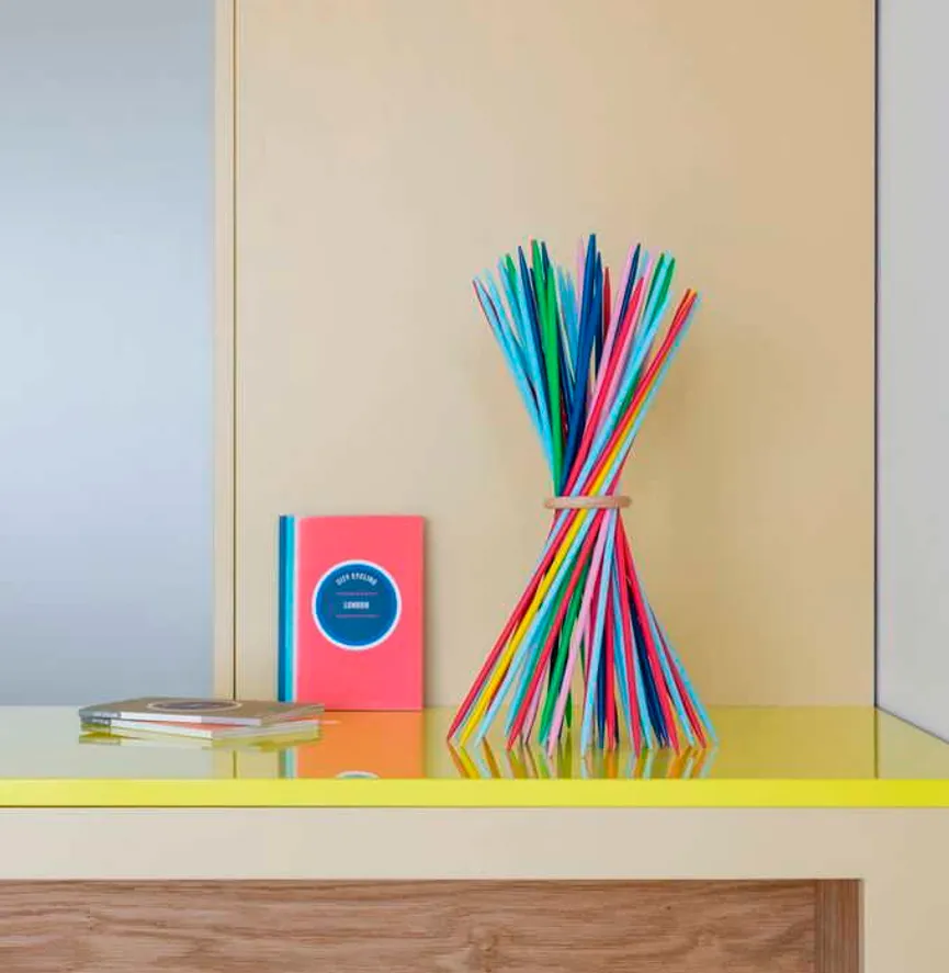 Spiel "Stickado" milieu