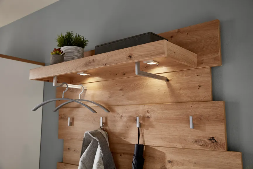 Garderobenpaneel detail