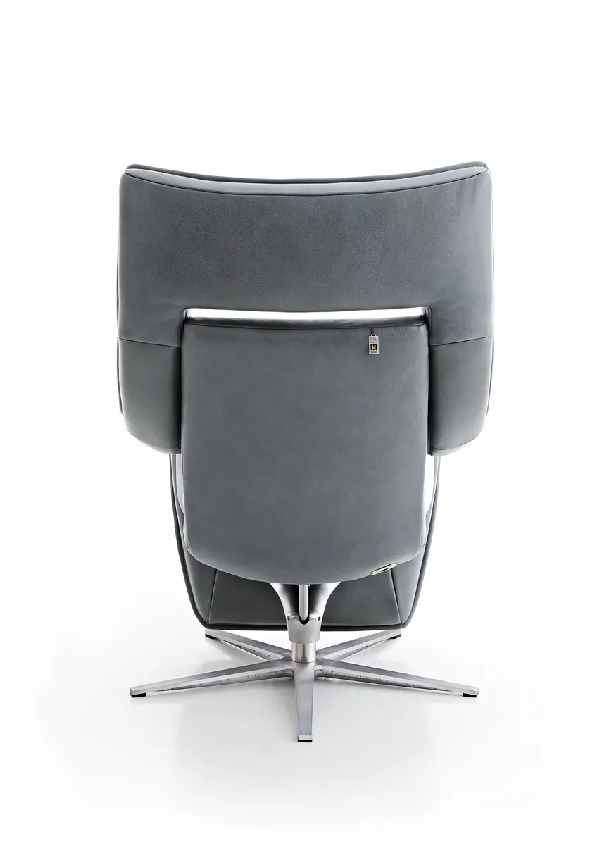 Sessel Yoko-4 DK nickel detail