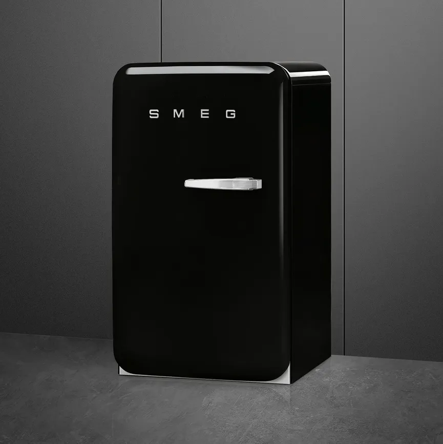 SMEG Stand-Kühlschrank 50's detail