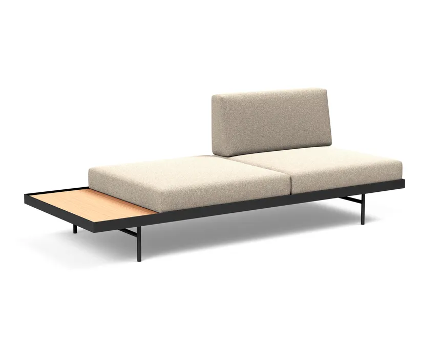 Sofa mit Eichetisch detail