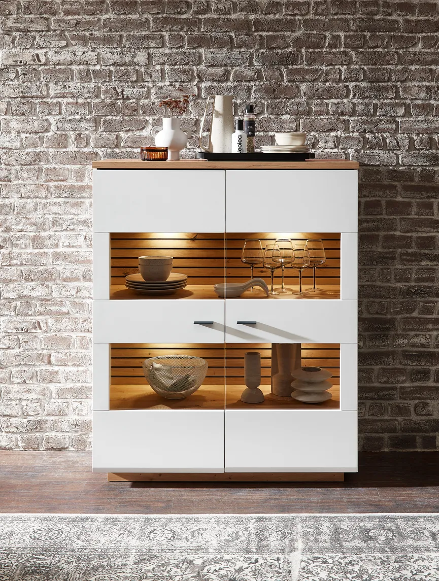 Highboard milieu