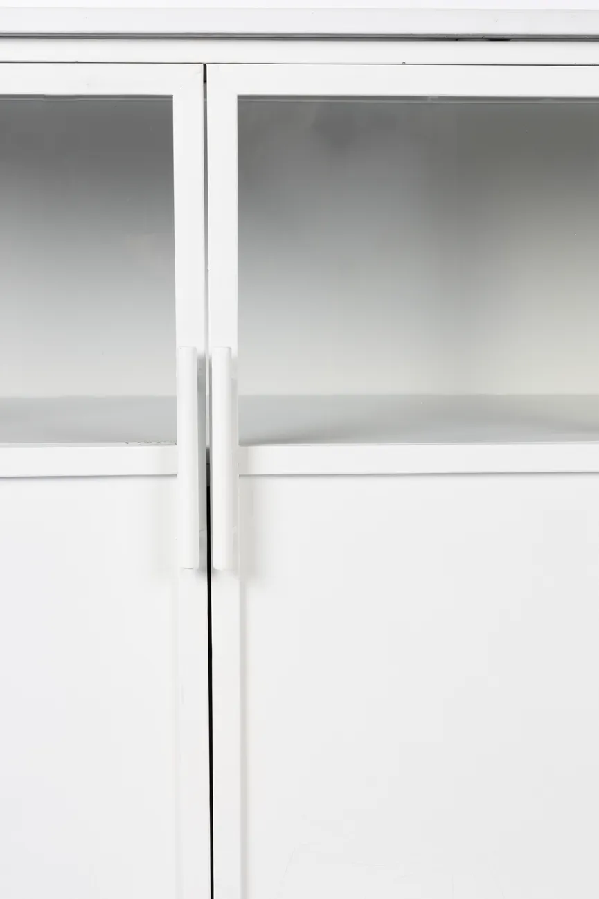 Sideboard detail