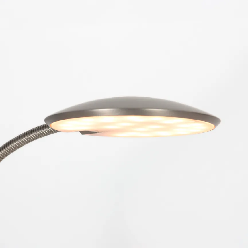 LED-Stehleseleuchte "Zenith2" detail