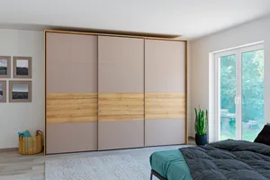 Schwebetürenschrank