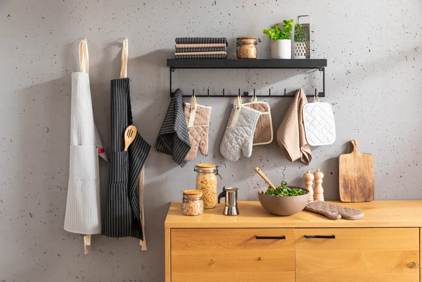 Schürze mit Tasche gestreift milieu