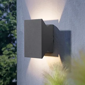 LED-Außenwandleuchte