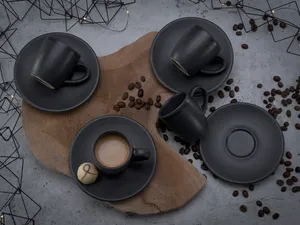 Untertasse