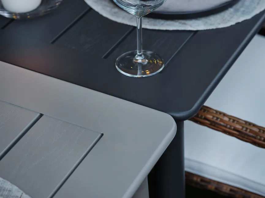 Tisch 200 detail