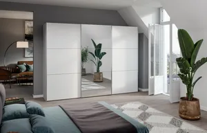 Schwebetürenschrank