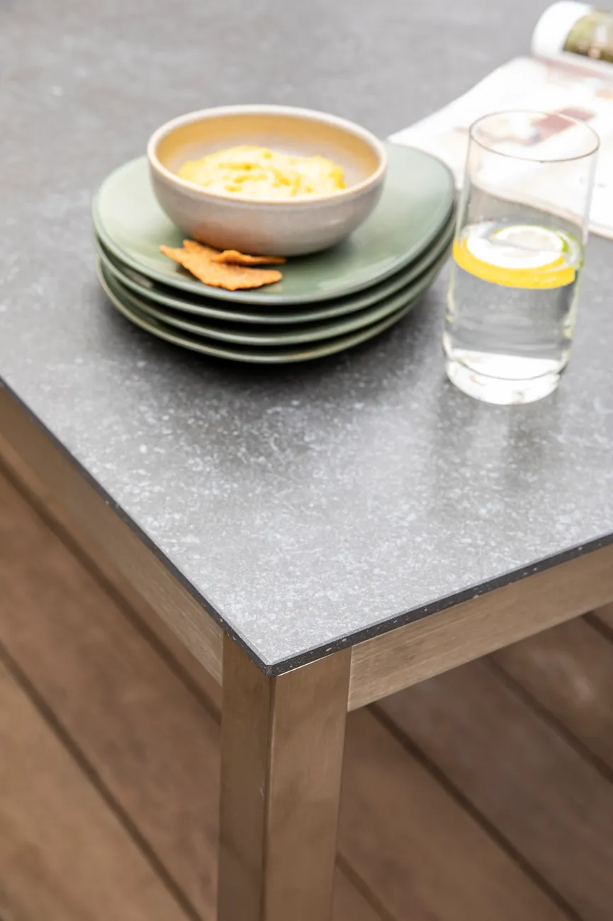 ETNA 210/270/330cm Edelstahl detail