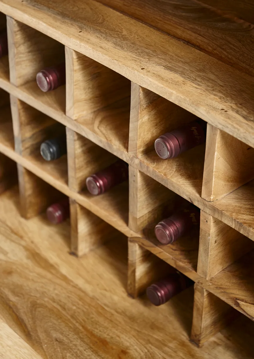Bar detail
