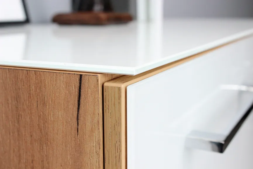 Aktenschrank detail