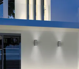 LED-Außenwandleuchte