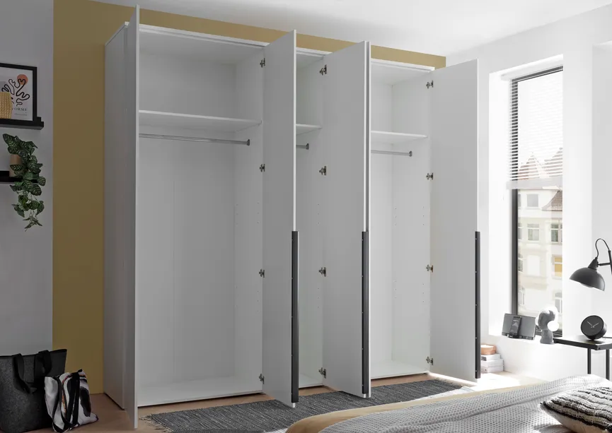 Drehtürenschrank 5-trg. detail