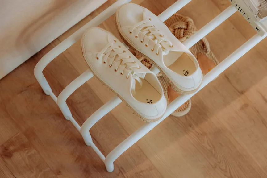 Schuhregal detail
