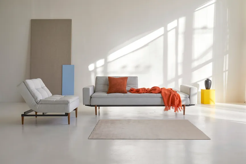 Sofa+AL Styletto schwarz detail