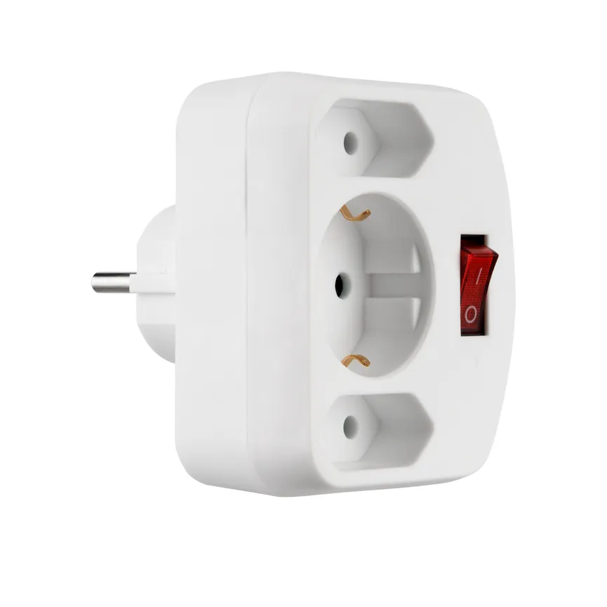 Steckdosenadapter mit Schalter detail