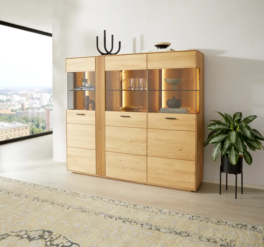 Highboard milieu