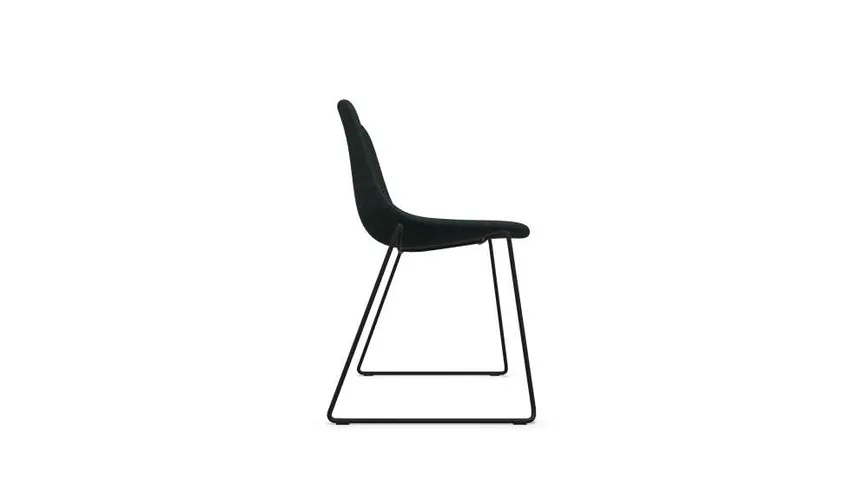 Stuhl Sled fully upholstered detail