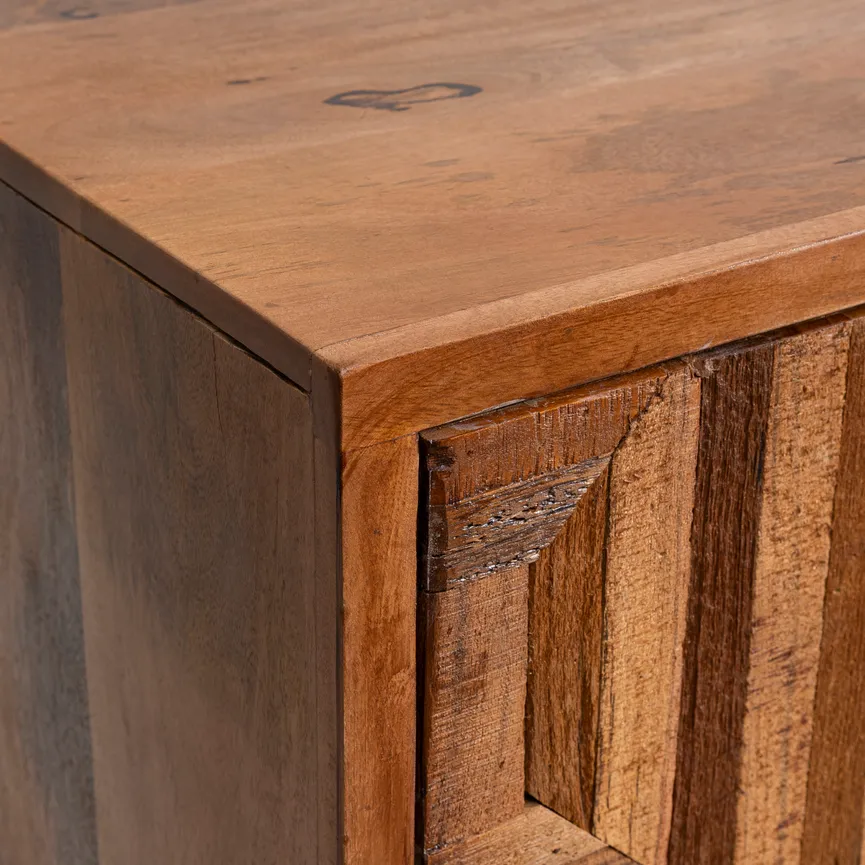 Highboard Apex detail