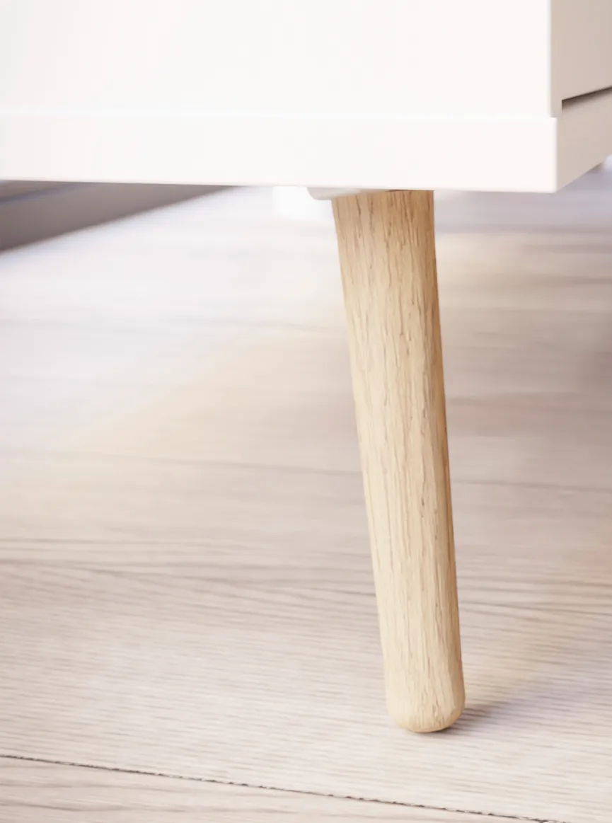 Kleiderschrank 2-trg. detail