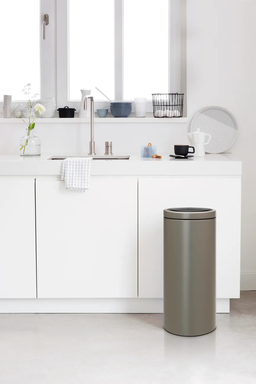Touch Bin 30 l platinum milieu