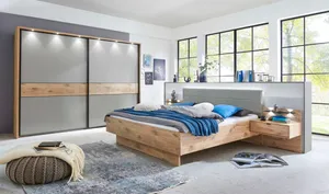 Kleiderschrank