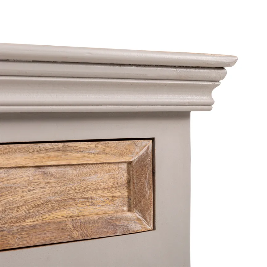 Sideboard detail