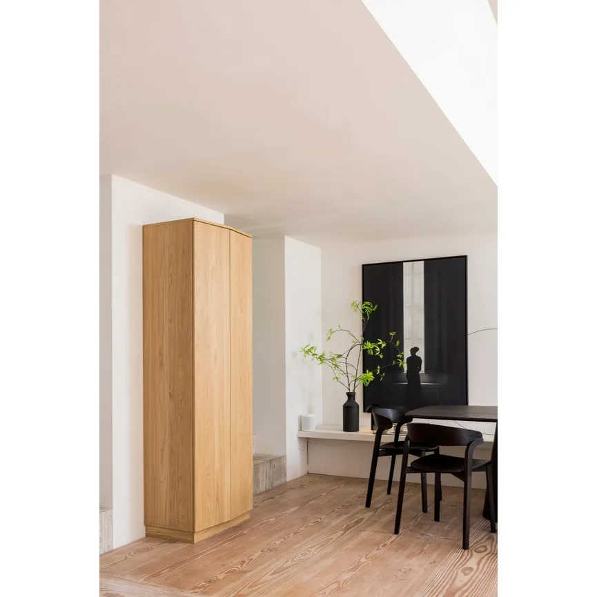 Hochschrank milieu