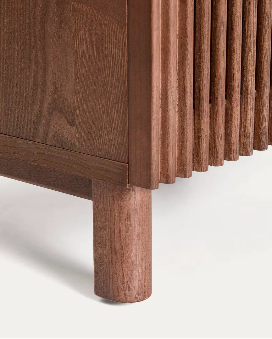 Sideboard detail