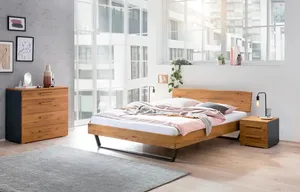 Massivholzbett