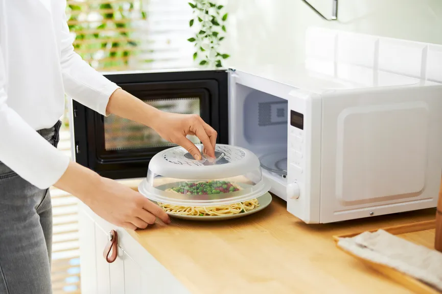 Mikrowellen-Abdeckhaube milieu