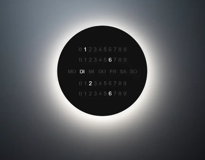 Wanduhr "Blade O´Clock" detail