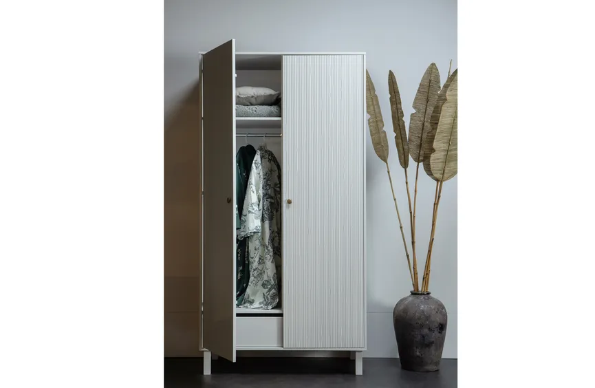 Schrank Madu detail