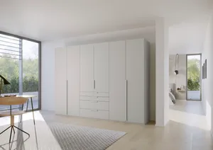Kleiderschrank