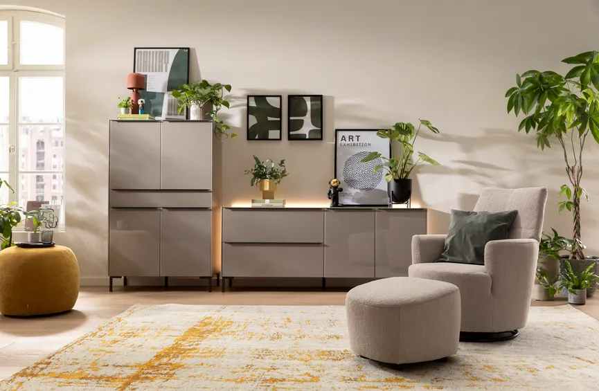Highboard milieu