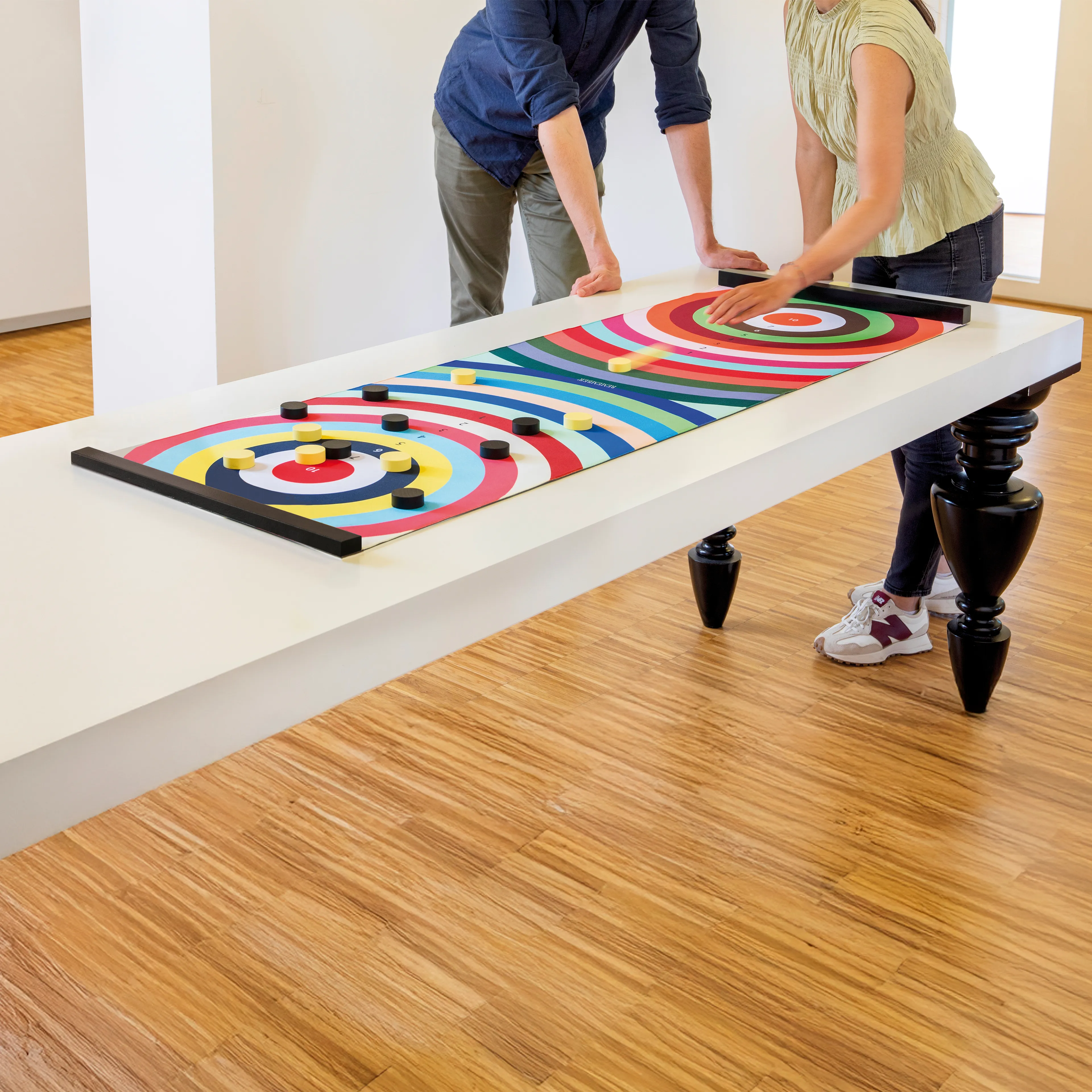 Spiel Colour Curling
