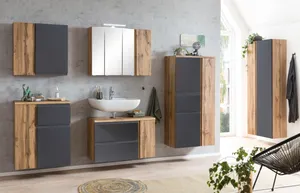 Hochschrank
