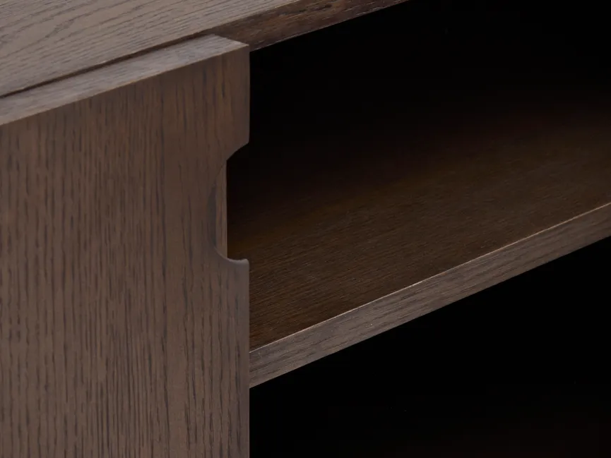 Lowboard detail