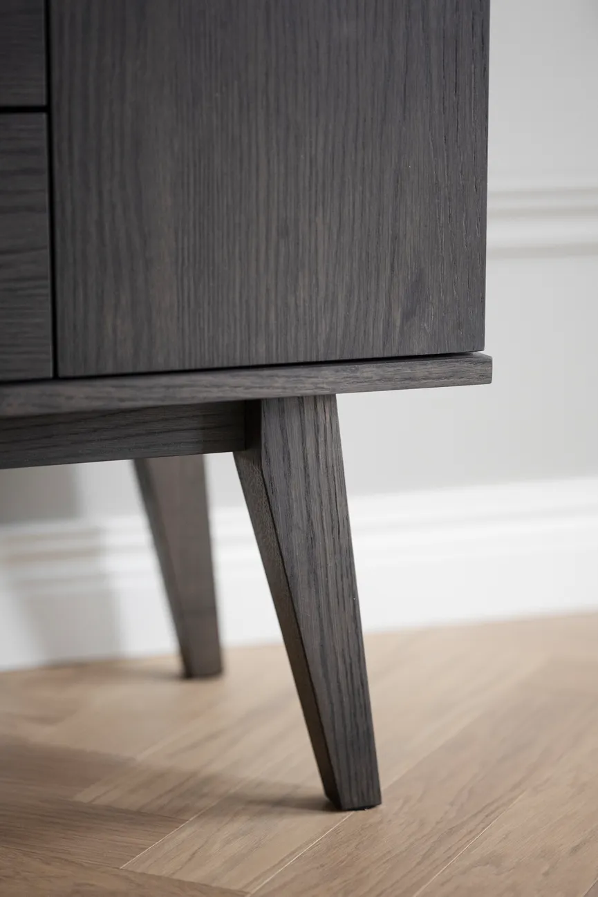 Sideboard 3-trg. detail