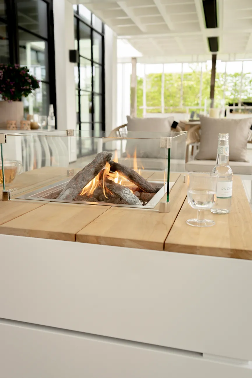 3 Keramik Holzstämme detail