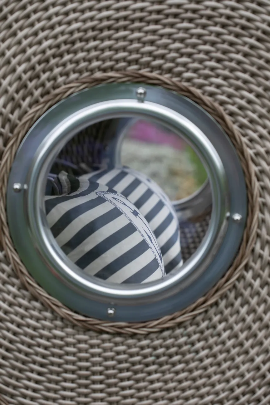 Pure SailorXL white kubu detail