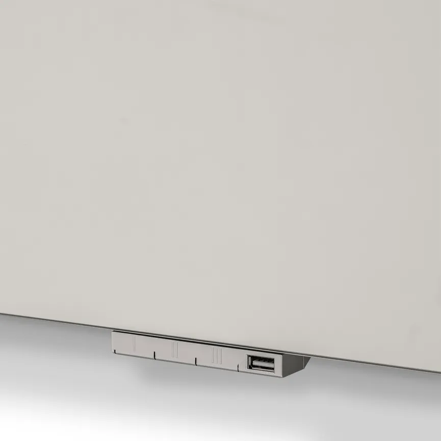 *Spiegel auf Trägerplatte detail