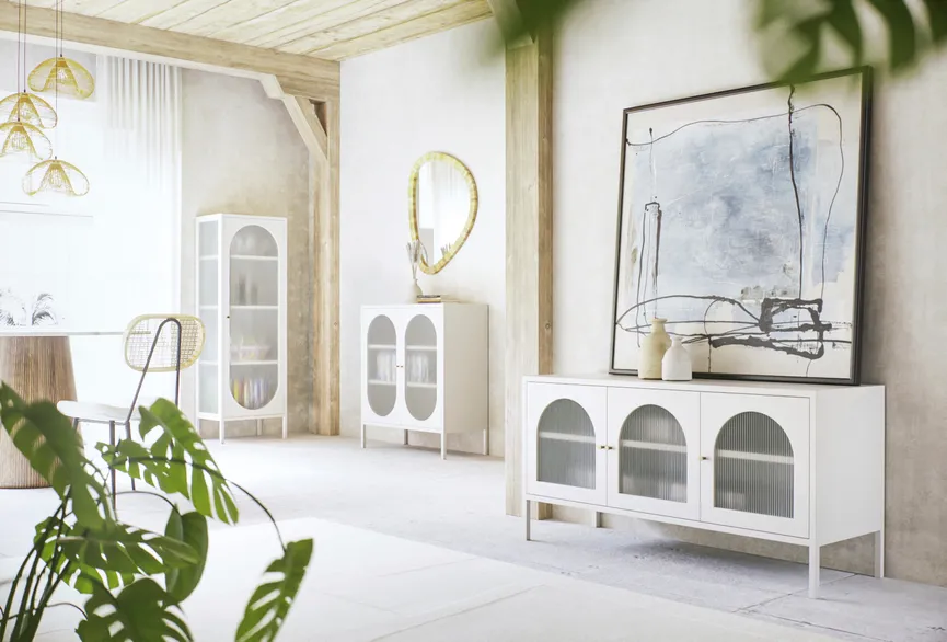 Sideboard detail